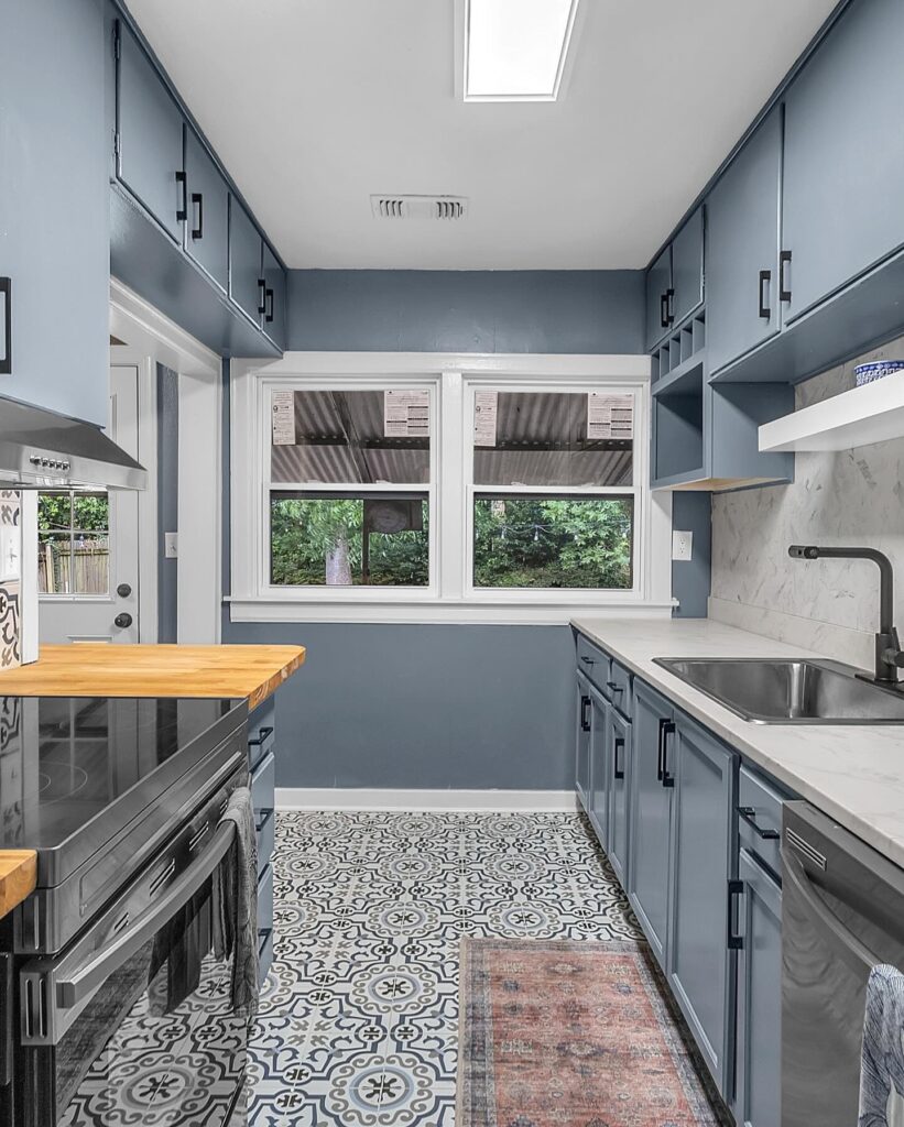 Kelly Realty, LLC